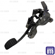 Renault Fluence Debriyaj Pedalı Orjinal 465030061R 465030061R