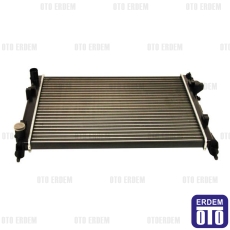 Renault Trafic 2 Motor Su Radyatör 7700312899 7700312899