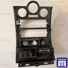Renault Megane 2 Torpido Radyo Ve Klima Çerçevesi (Füme) (Analaog Klima) 8200505790 - 2